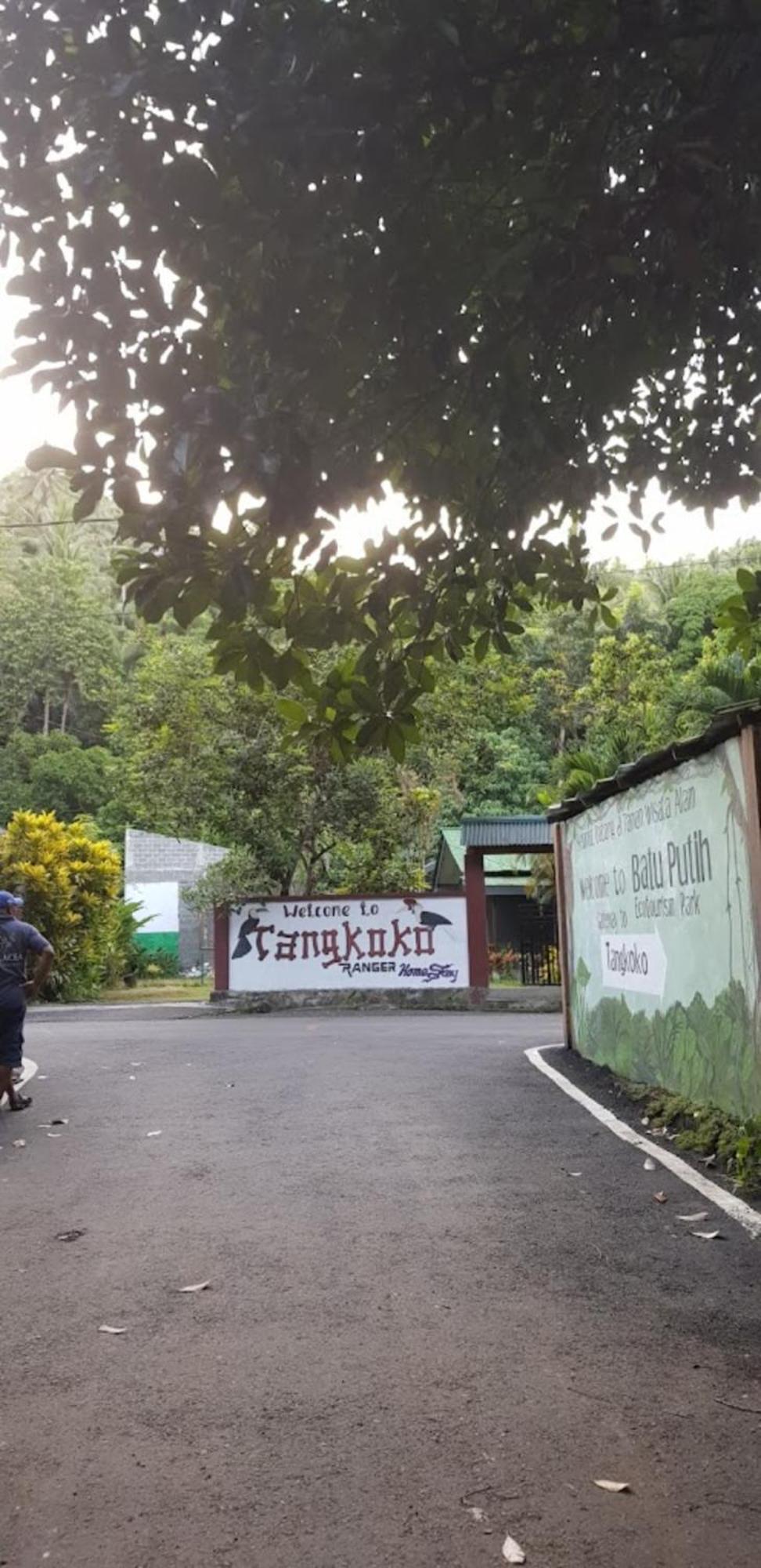 Tangkoko Macaca Hotel Rinondoran Exterior photo